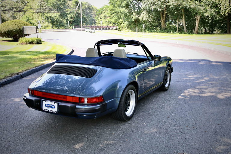 Porsche 911 Carrera 3.2 (US)