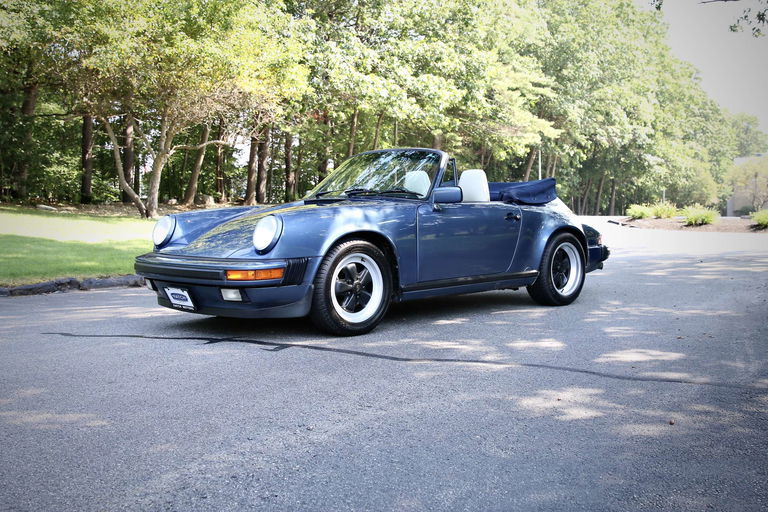 Porsche 911 Carrera 3.2 (US)