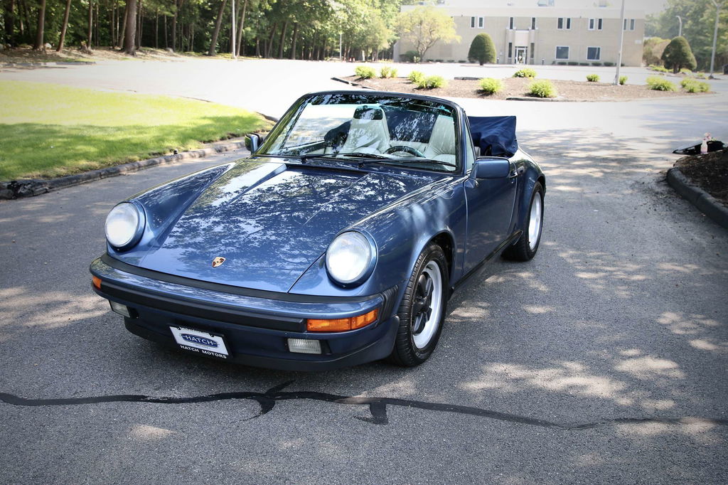 Porsche 911 Carrera 3.2 (US)