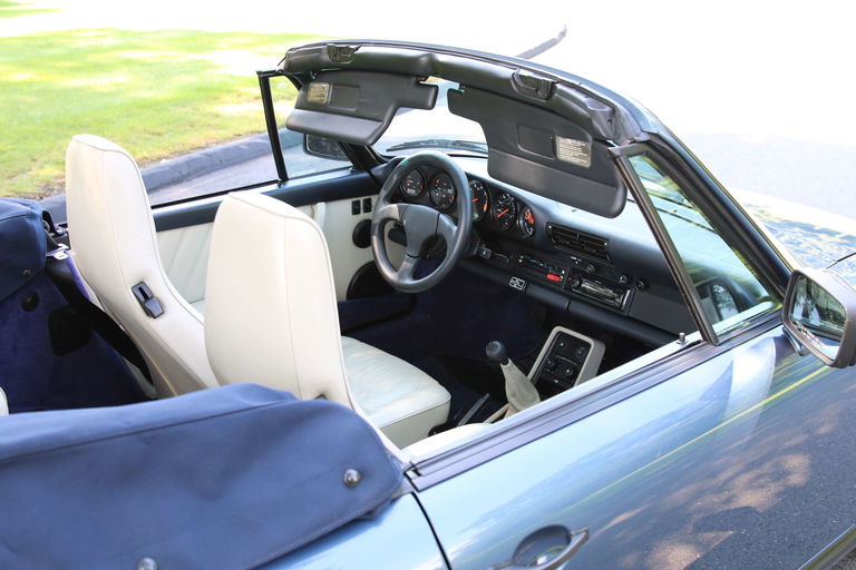 Porsche 911 Carrera 3.2 (US)