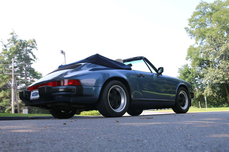 Porsche 911 Carrera 3.2 (US)