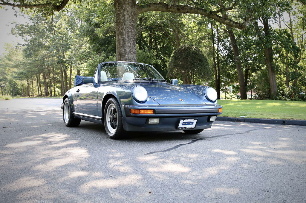Porsche 911 Carrera 3.2 (US)