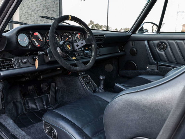 Porsche 964 Carrera 4