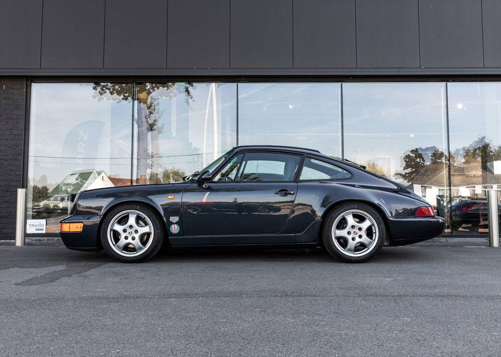 Porsche 964 Carrera 4