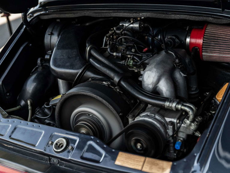 Porsche 964 Carrera 4