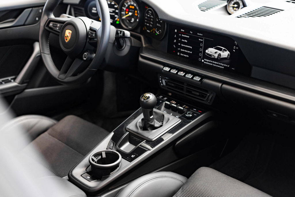 Porsche 992 GT3 Touring