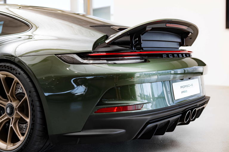 Porsche 992 GT3 Touring