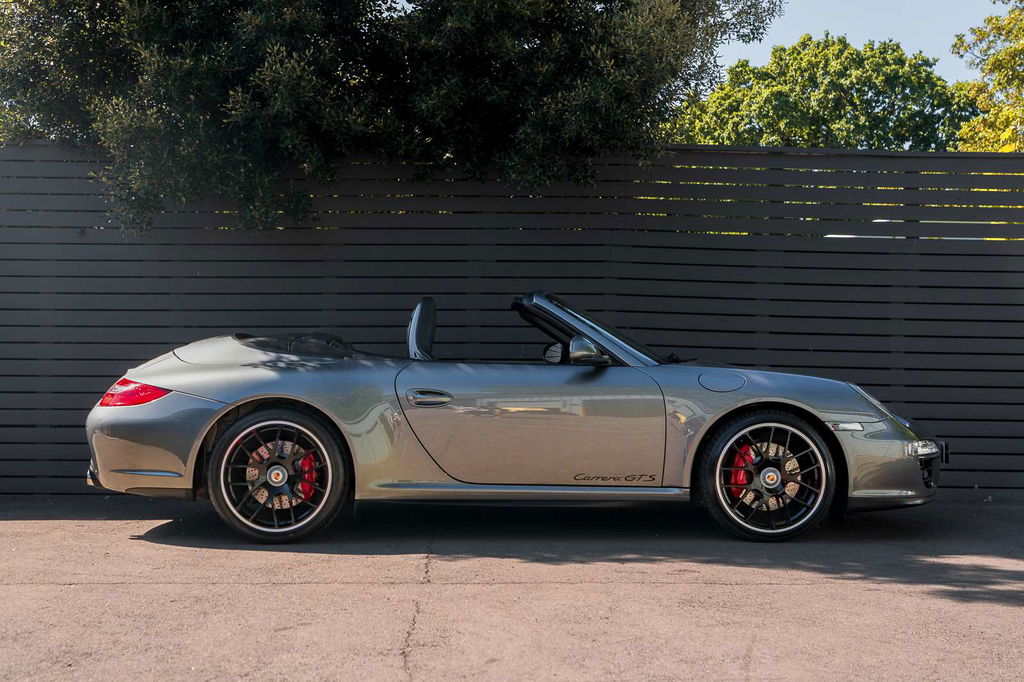 Porsche 997.2 Carrera GTS