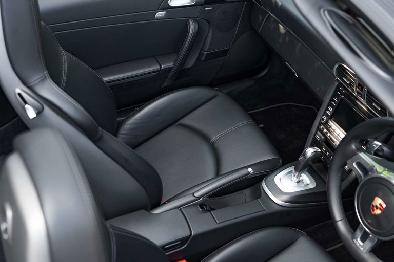 Porsche 997.2 Carrera GTS