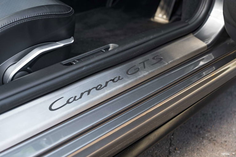 Porsche 997.2 Carrera GTS