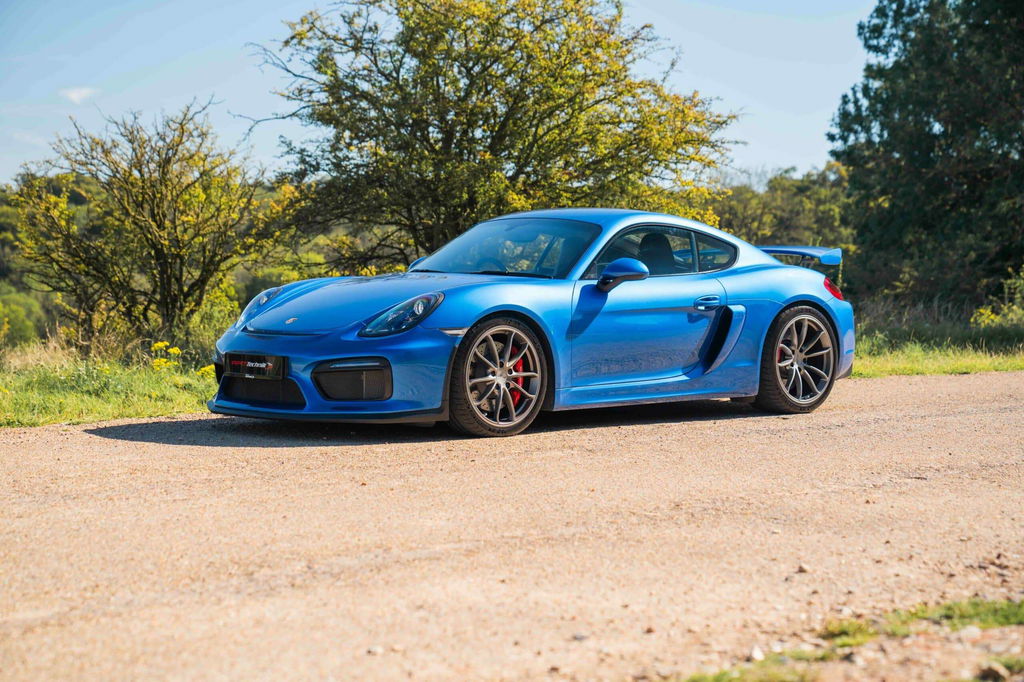 Porsche 981 Cayman GT4