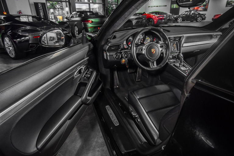 Porsche 991 Carrera 4S