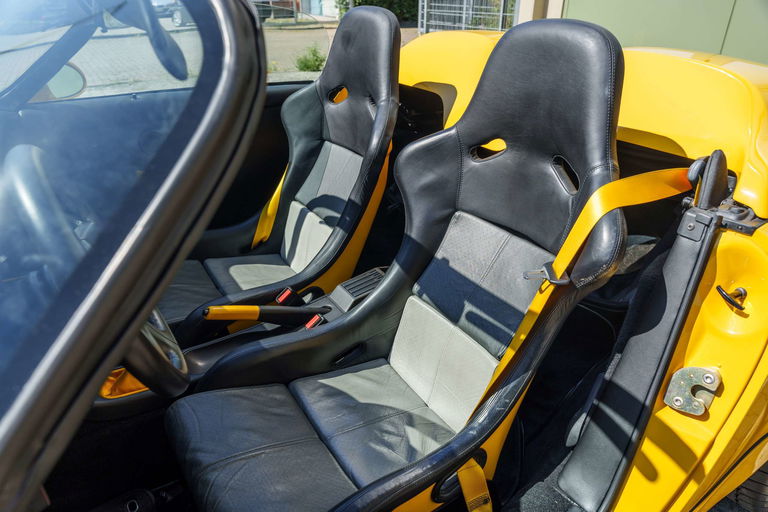 Porsche 964 Carrera 2 Speedster