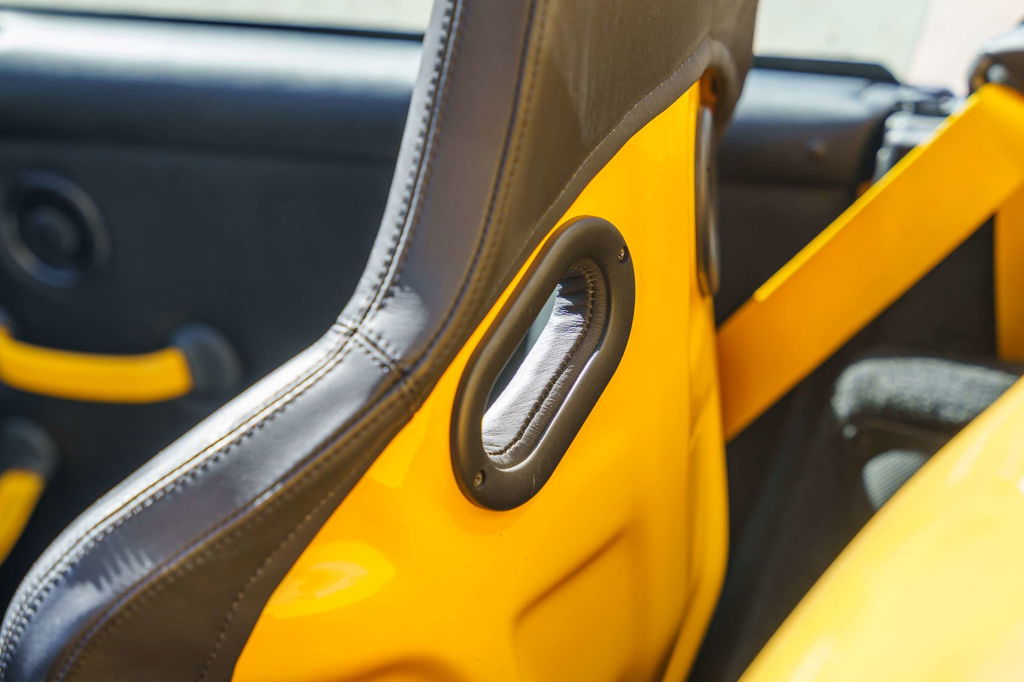 Porsche 964 Carrera 2 Speedster