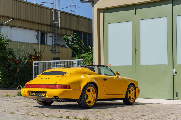 Porsche 964 Carrera 2 Speedster