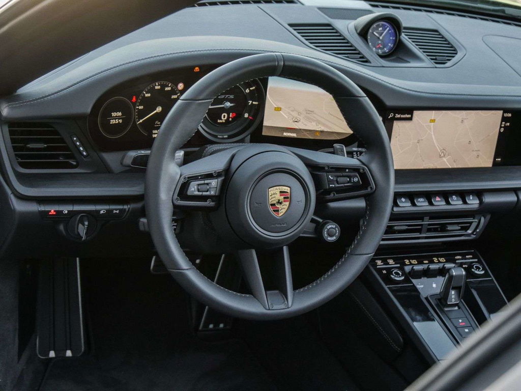 Porsche 992 Edition 50 Jahre Porsche Design