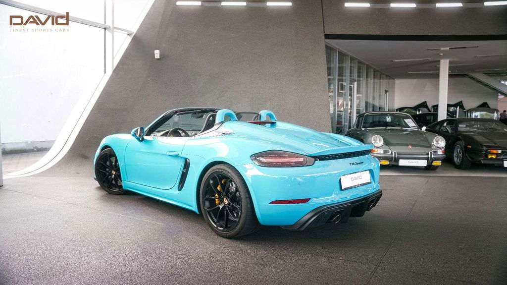 Porsche 718 Spyder