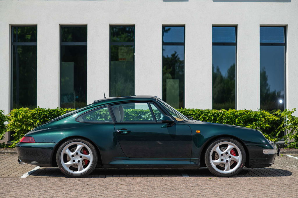 Porsche 993 Carrera 4S