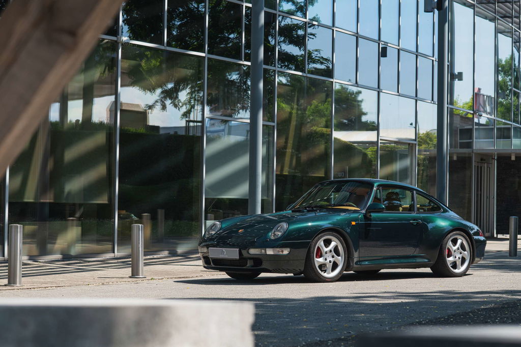 Porsche 993 Carrera 4S