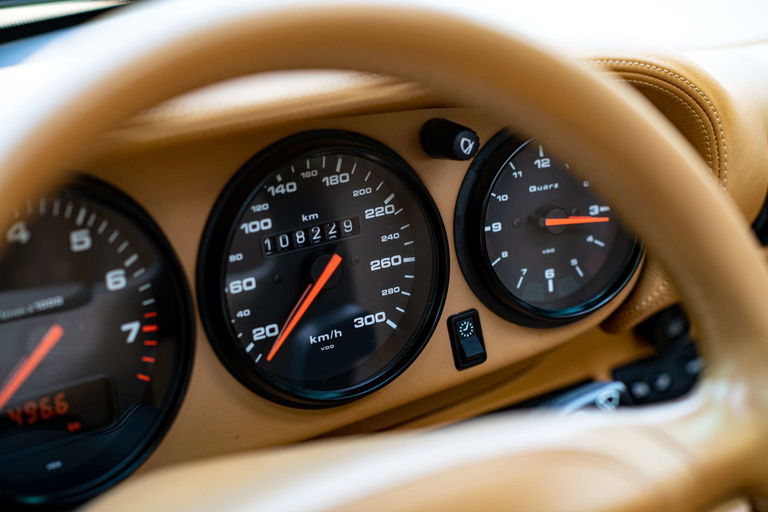 Porsche 993 Carrera 4S