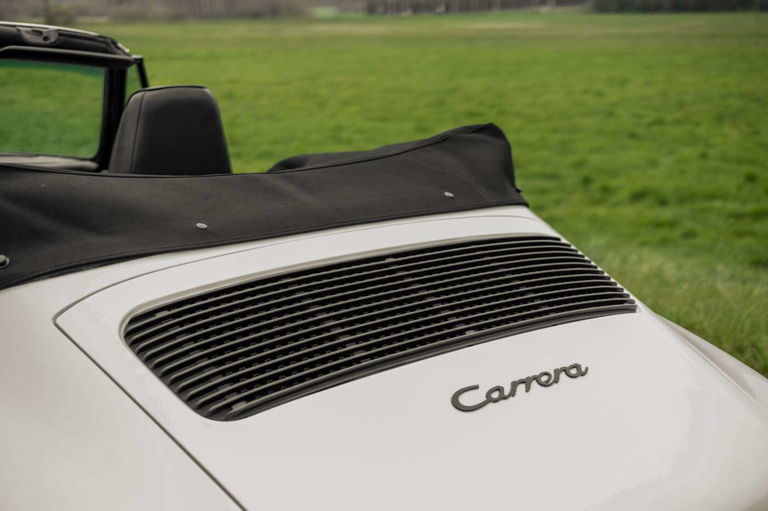 Porsche 911 Carrera 3.2