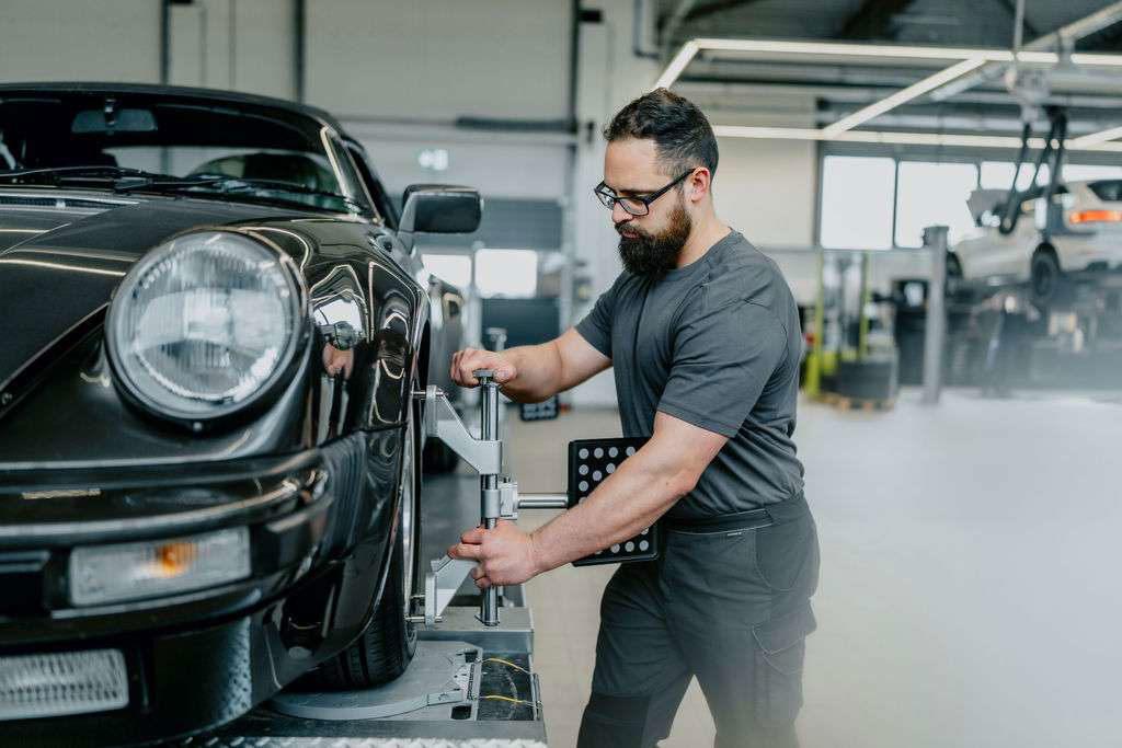 Garage André Losch - Porsche Zenter Lëtzebuerg / Roost - elferspot.com ...