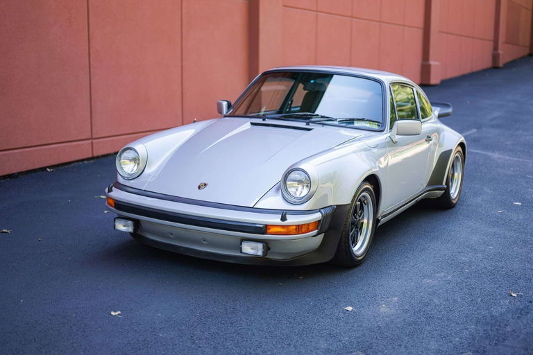Porsche 911 Turbo 3.0 