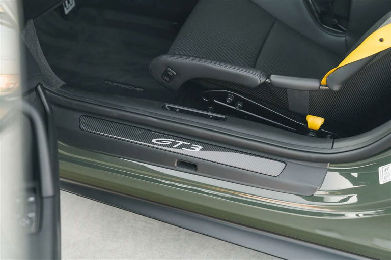 Porsche 992 GT3 Touring