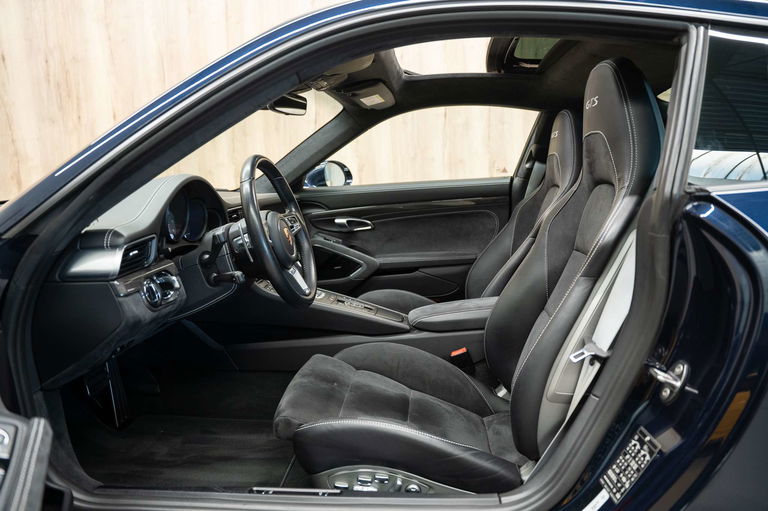 Porsche 991.2 Carrera GTS