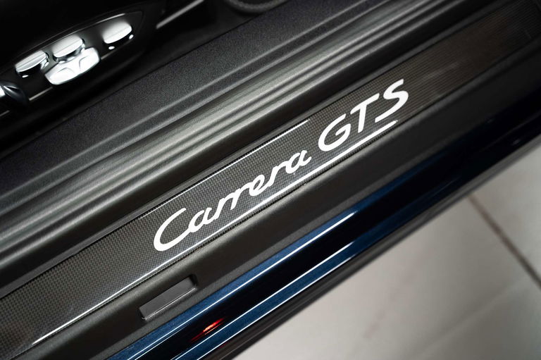 Porsche 991.2 Carrera GTS