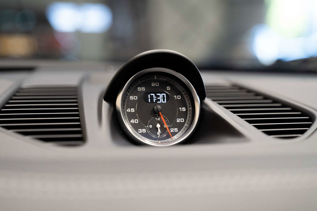 Porsche 991.2 Carrera GTS