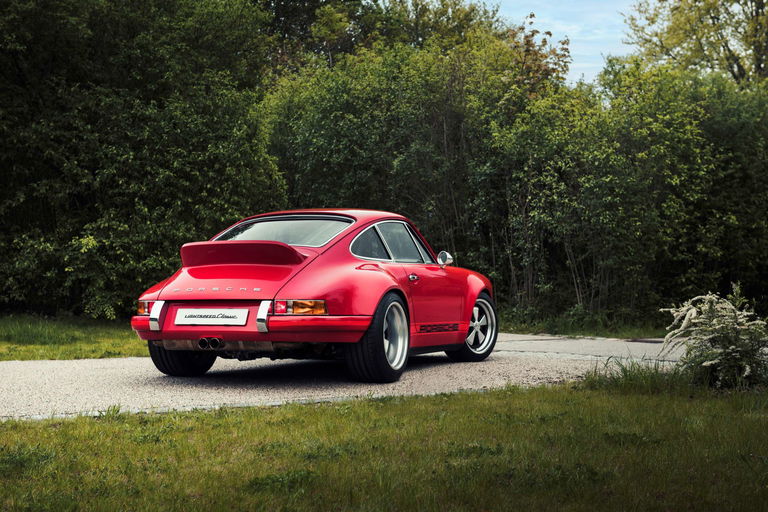Porsche 911 Backdate