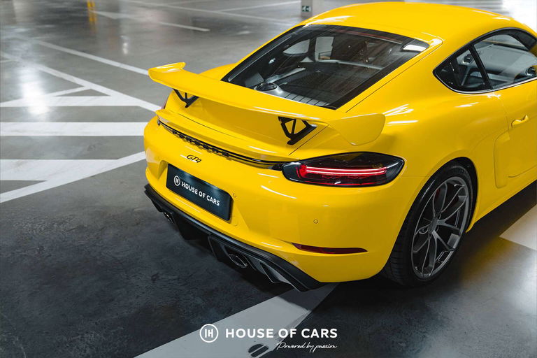 Porsche 718 Cayman GT4