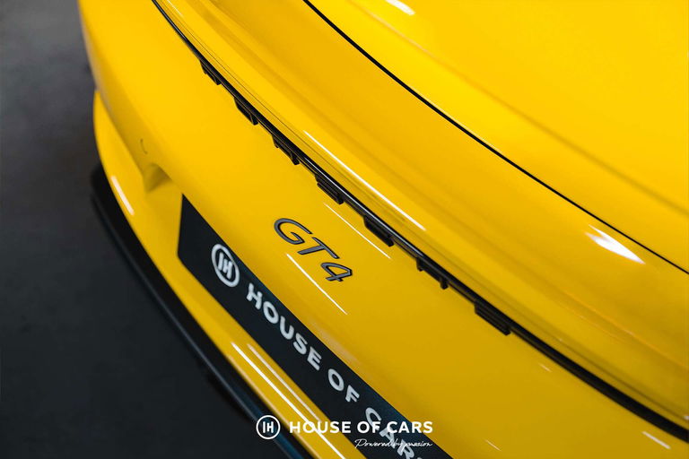 Porsche 718 Cayman GT4