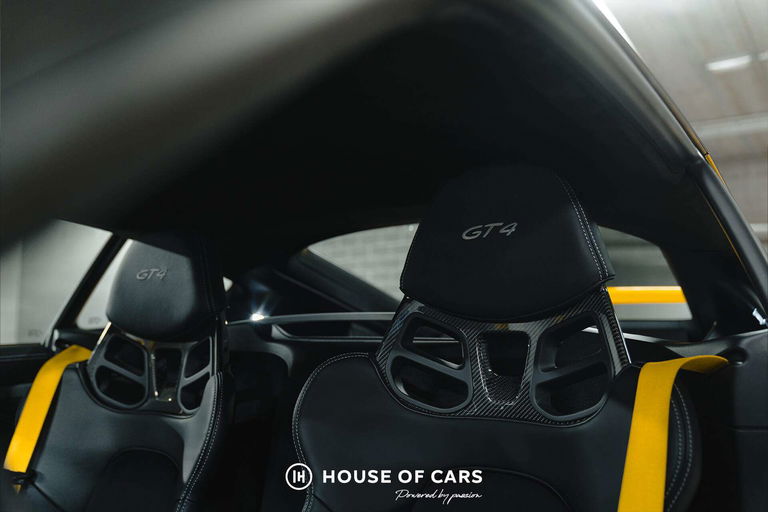Porsche 718 Cayman GT4