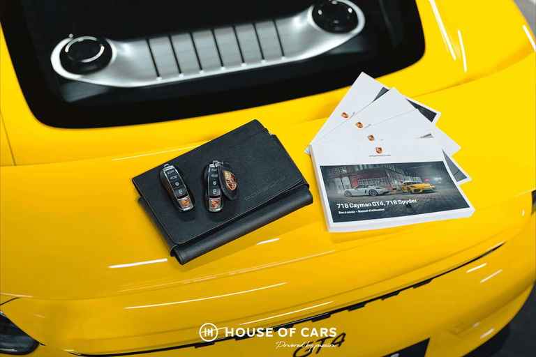 Porsche 718 Cayman GT4