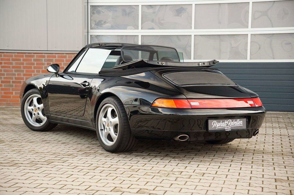 Porsche 993 Carrera