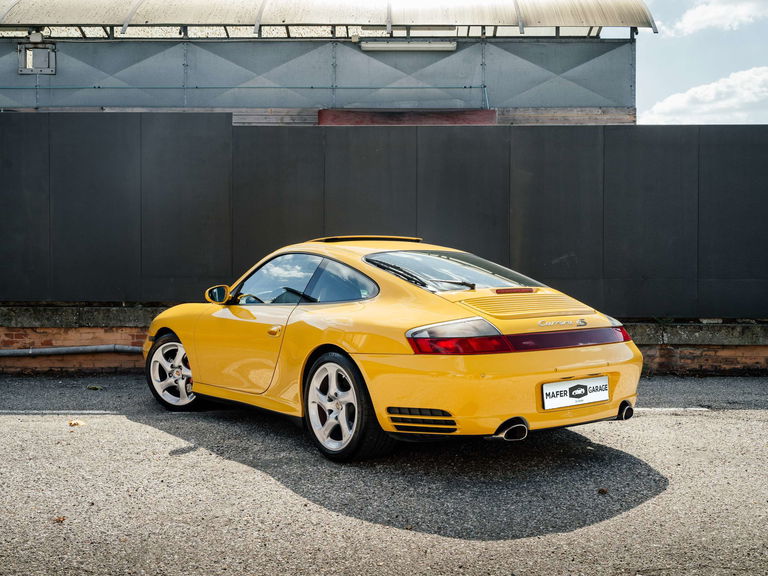 Porsche 996 Carrera 4S