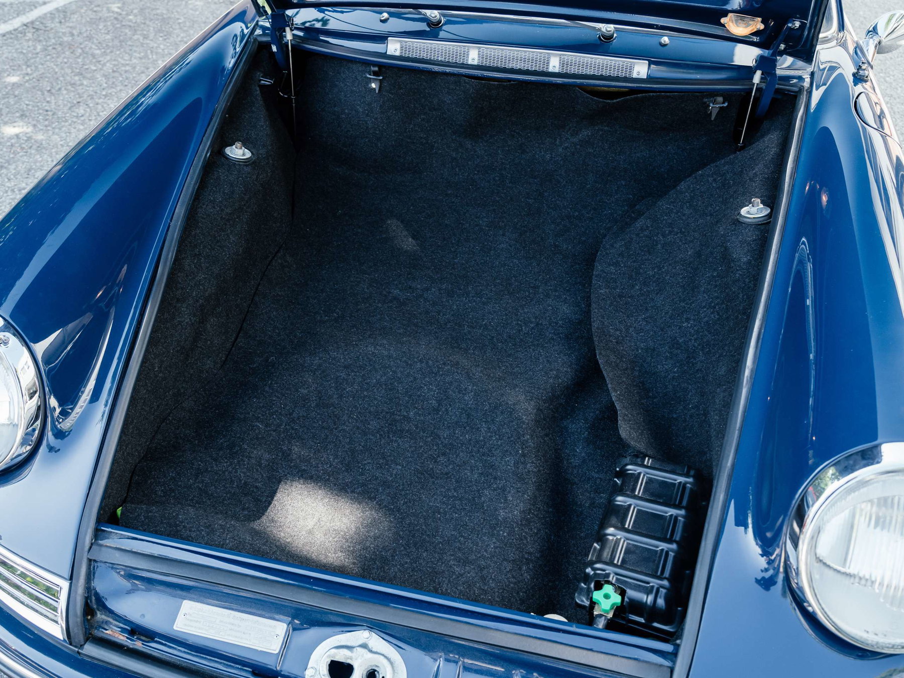 Porsche 911 L 1967 - elferspot.com - Marketplace for Porsche