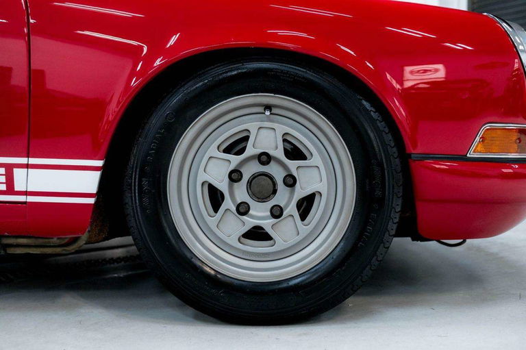 Porsche 911 Modified