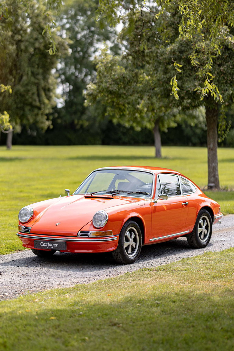 Porsche 911 T