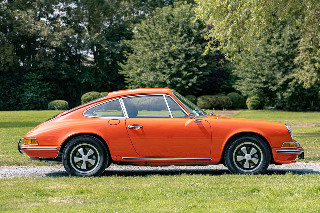 Porsche 911 T