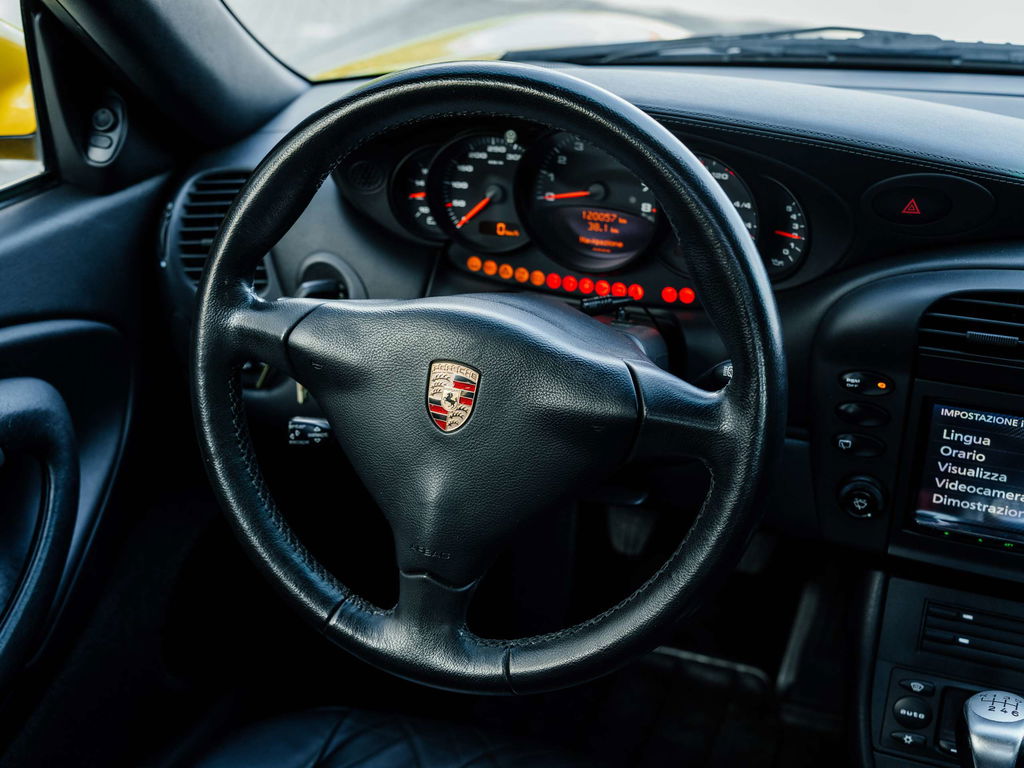 Porsche 996 Carrera 4S