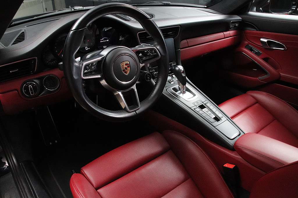 Porsche 991.2 Carrera 4S