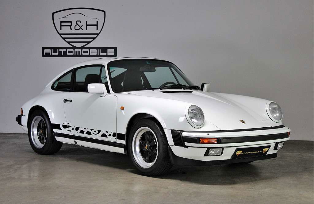 Porsche 911 Carrera 3.2