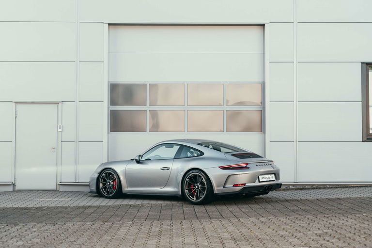 Porsche 991 GT3 Touring