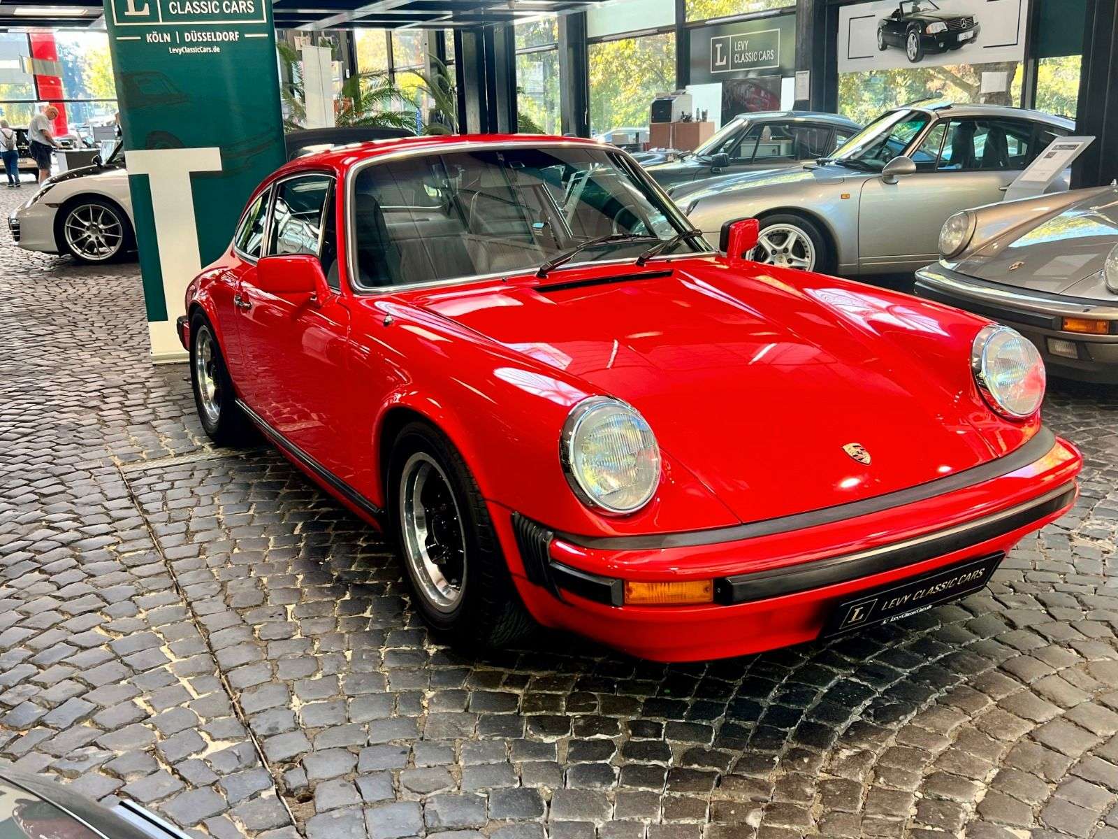 Porsche 911 S