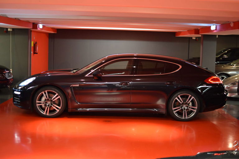 Porsche Panamera 4S
