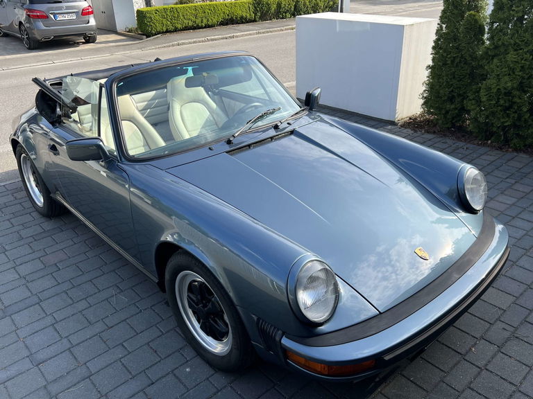 Porsche 911 Carrera 3.2