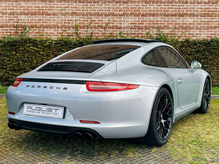 Porsche 991 Carrera GTS